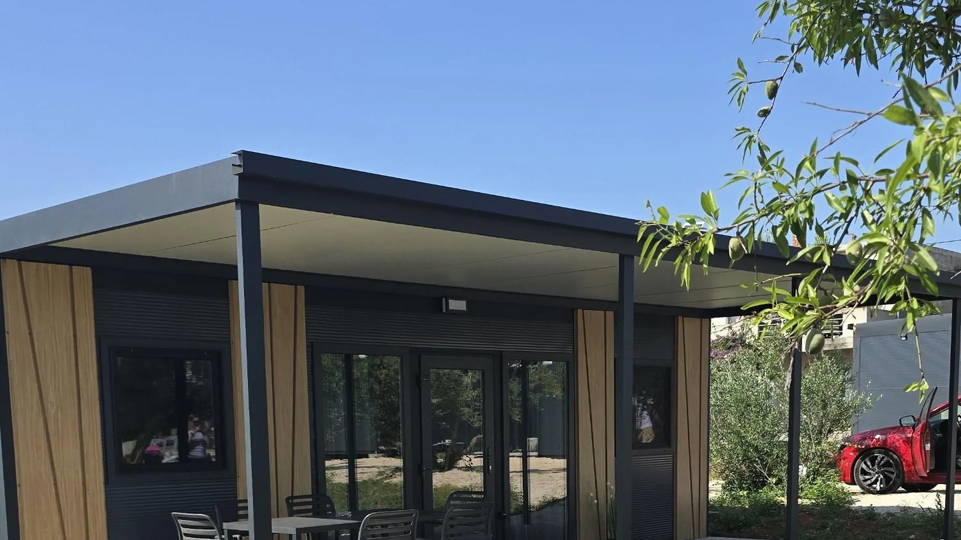 Vila Mia 3, Camp Limoni Sukošan